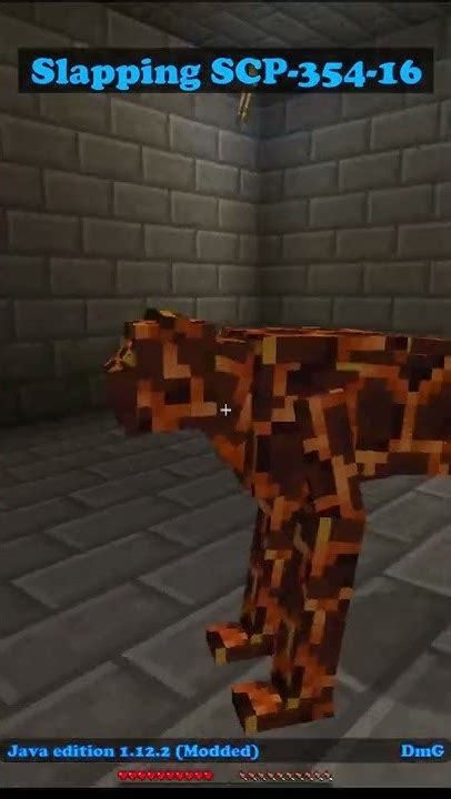 Minecraft: Slapping SCP.